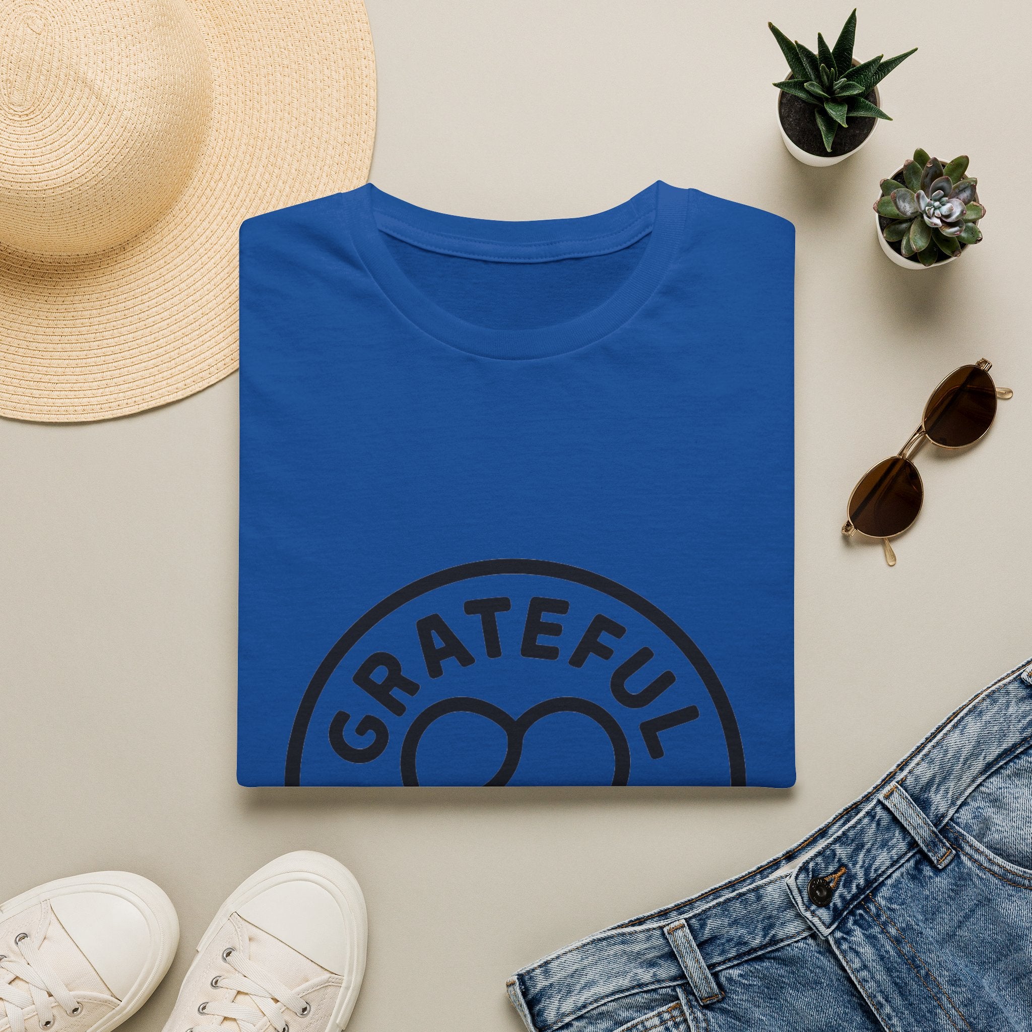 Grateful Heart T-Shirt, Minimalist Line Art Gratitude Shirt, Wellness Tee, Mindfulness Gift, Positive Affirmation Clothing