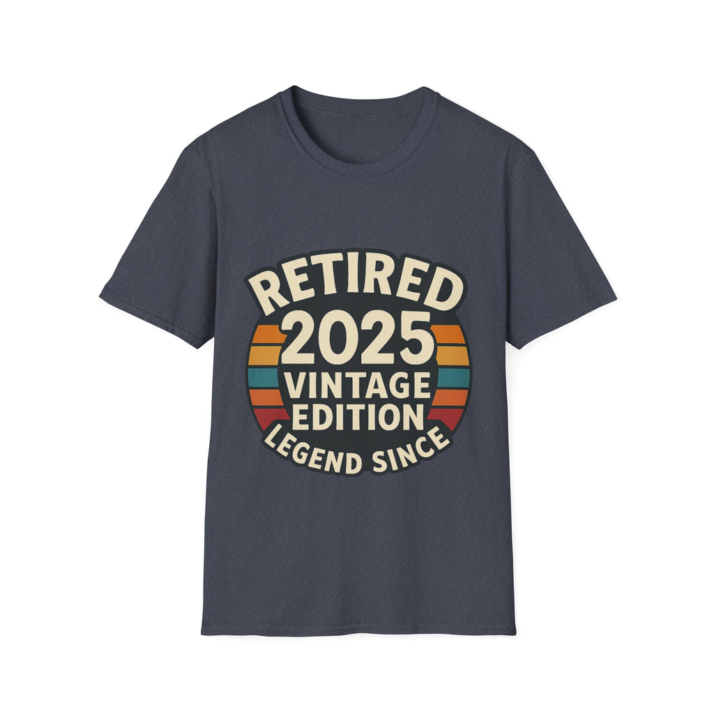Retired 2025 Vintage Edition T-Shirt, Retirement Gift for Coworker Dad Grandpa, Funny Retirement Party Shirt, Legend Since 2025