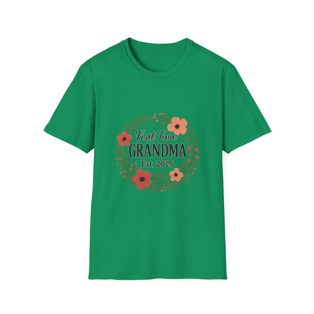 First Time Grandma Est 2025 Shirt New Grandmother Announcement Pregnancy Reveal Gift Floral Wreath Tshirt Mothers Day Gift