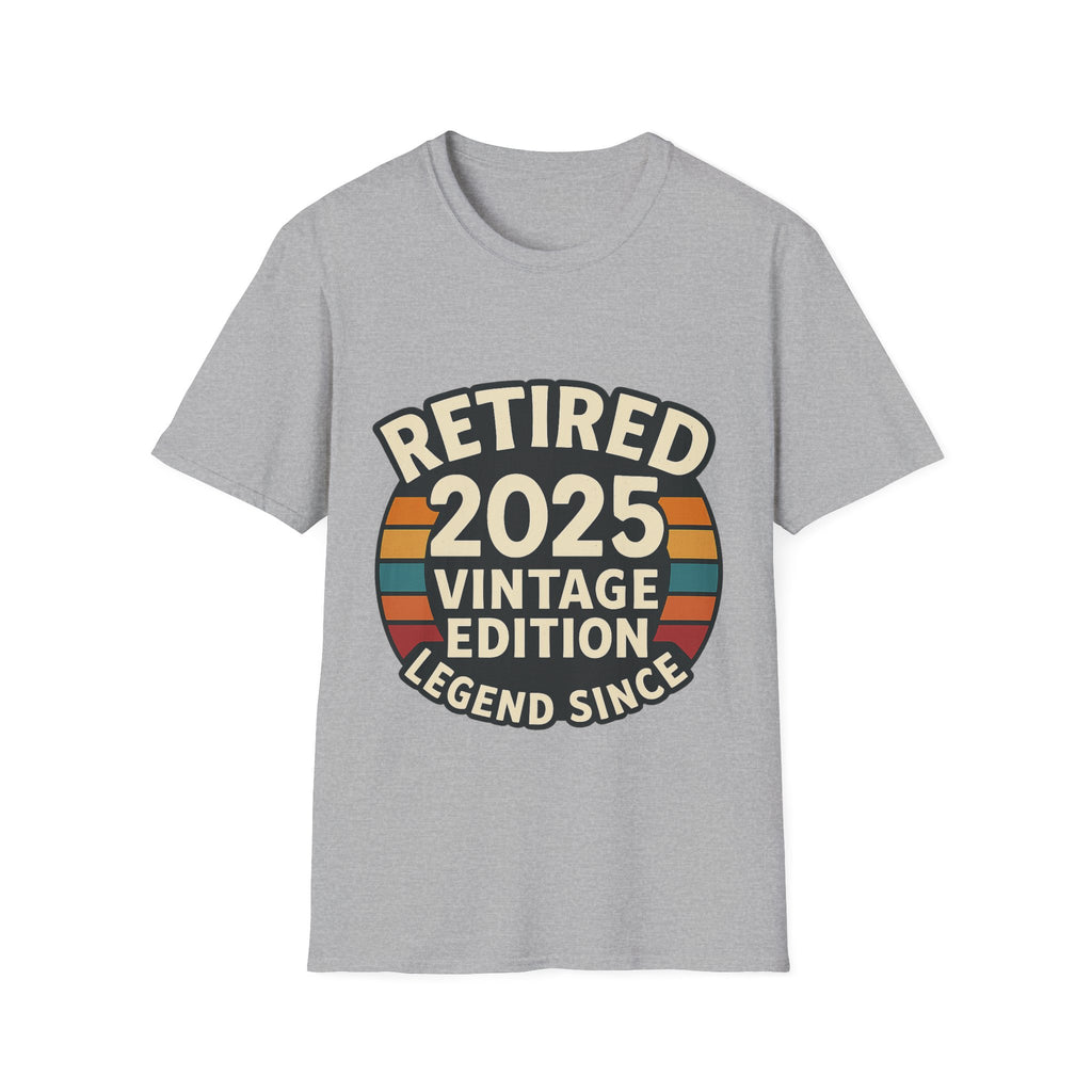Retired 2025 Vintage Edition T-Shirt, Retirement Gift for Coworker Dad Grandpa, Funny Retirement Party Shirt, Legend Since 2025