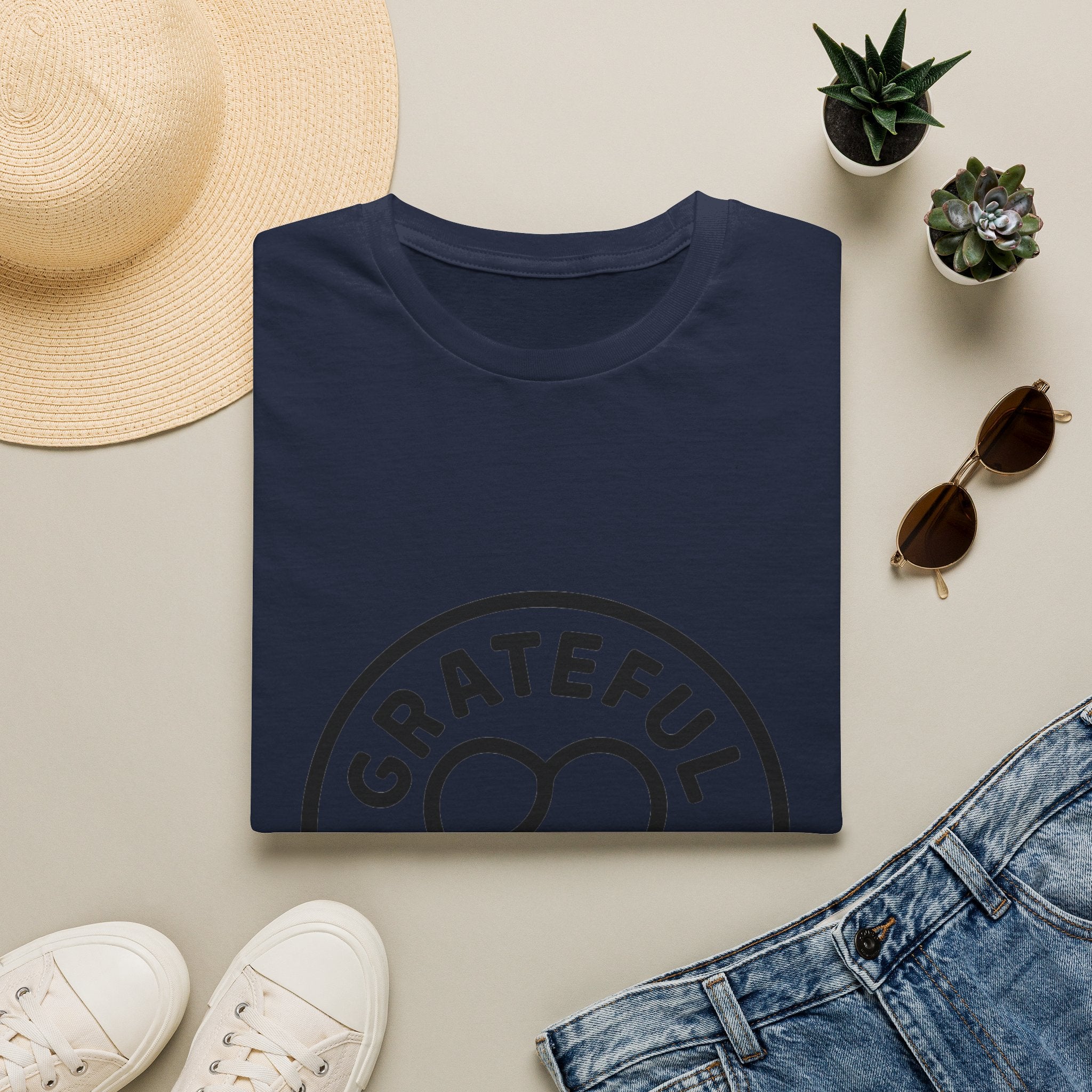Grateful Heart T-Shirt, Minimalist Line Art Gratitude Shirt, Wellness Tee, Mindfulness Gift, Positive Affirmation Clothing