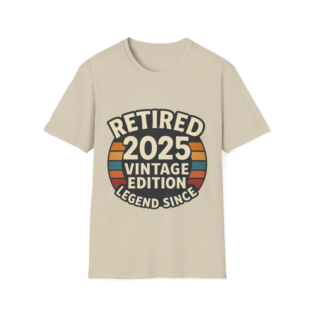 Retired 2025 Vintage Edition T-Shirt, Retirement Gift for Coworker Dad Grandpa, Funny Retirement Party Shirt, Legend Since 2025