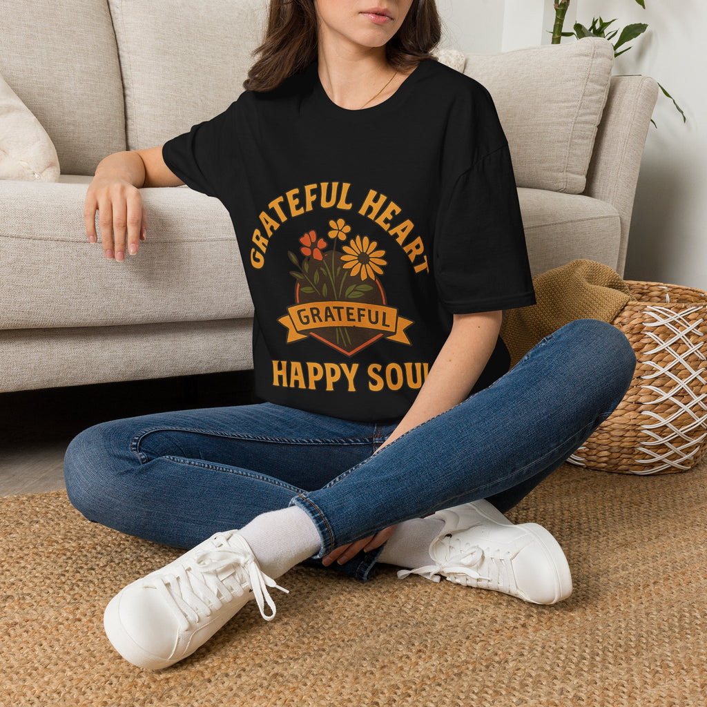 Grateful Heart Happy Soul Shirt, Vintage Gratitude Tshirt, Positive Affirmation Tee, Mindfulness Gift, Retro Wildflower Graphic
