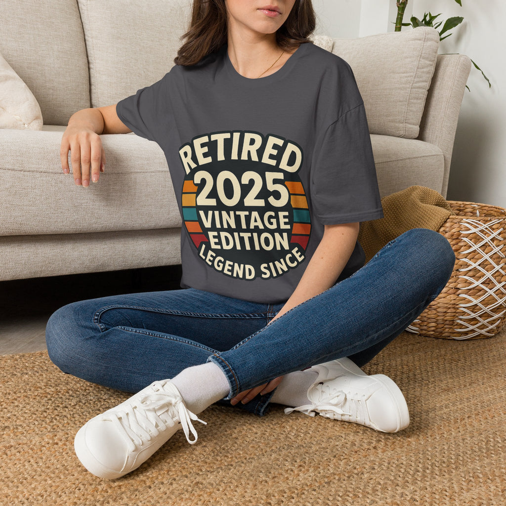 Retired 2025 Vintage Edition T-Shirt, Retirement Gift for Coworker Dad Grandpa, Funny Retirement Party Shirt, Legend Since 2025