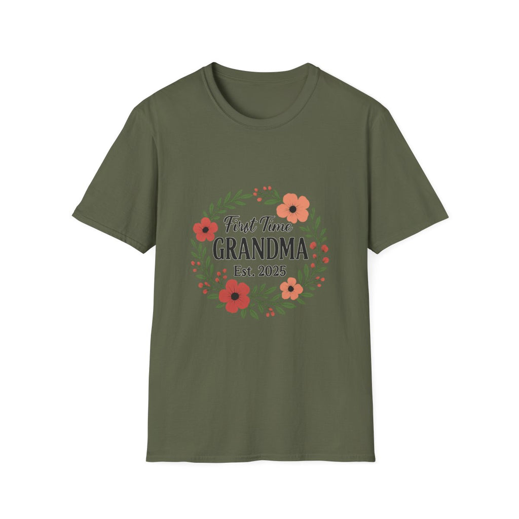 First Time Grandma Est 2025 Shirt New Grandmother Announcement Pregnancy Reveal Gift Floral Wreath Tshirt Mothers Day Gift