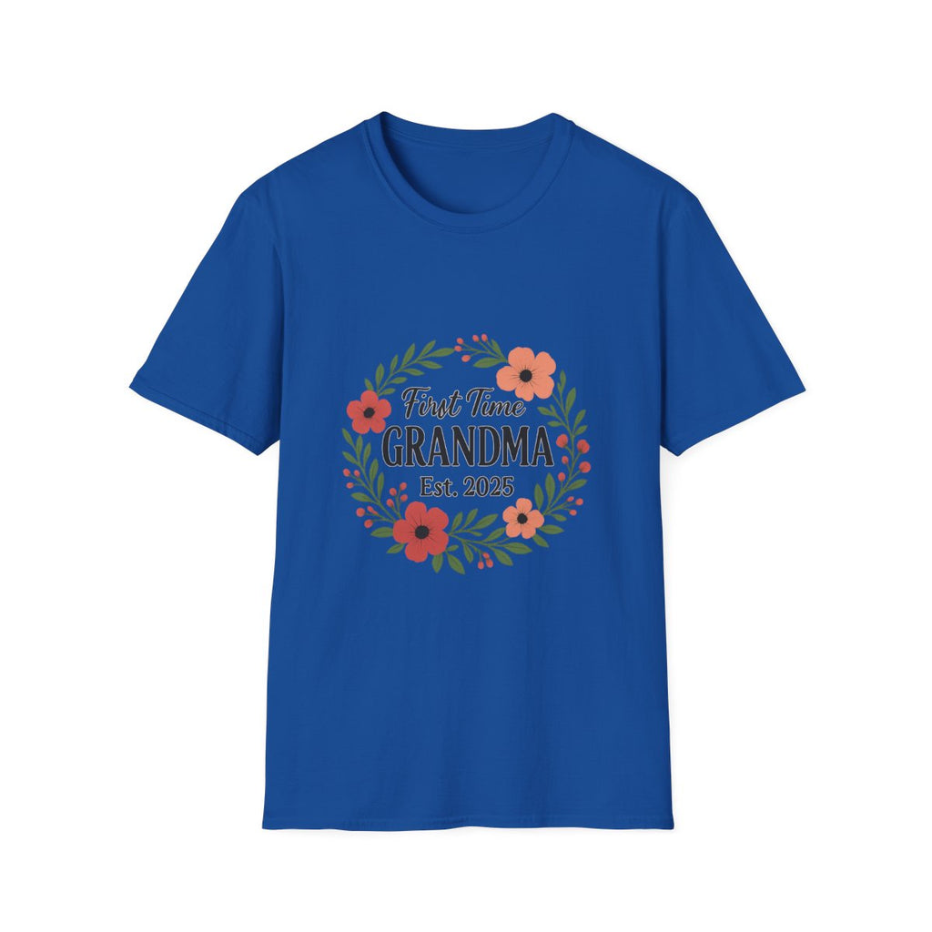 First Time Grandma Est 2025 Shirt New Grandmother Announcement Pregnancy Reveal Gift Floral Wreath Tshirt Mothers Day Gift