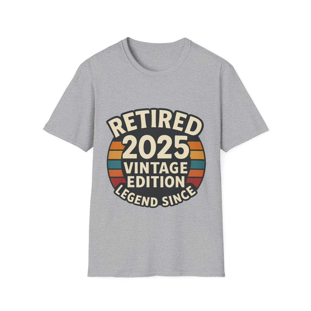 Retired 2025 Vintage Edition T-Shirt, Retirement Gift for Coworker Dad Grandpa, Funny Retirement Party Shirt, Legend Since 2025