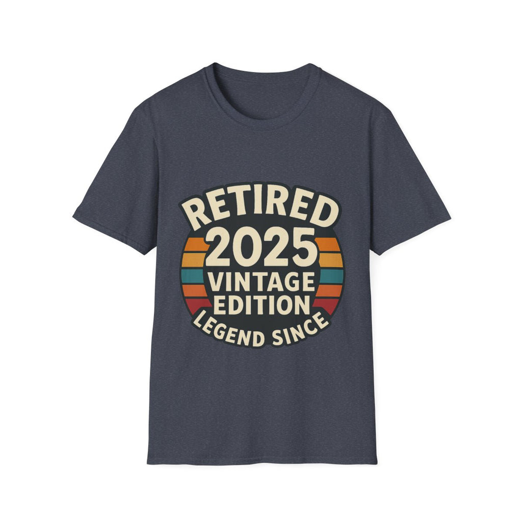 Retired 2025 Vintage Edition T-Shirt, Retirement Gift for Coworker Dad Grandpa, Funny Retirement Party Shirt, Legend Since 2025